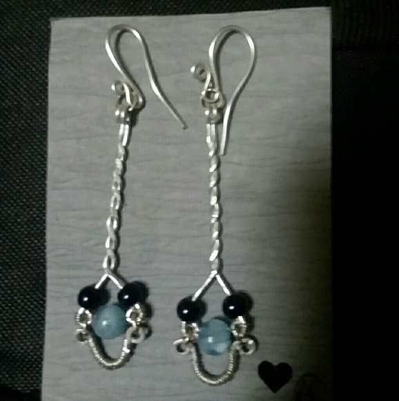 Earrings - Picture 1 of 1